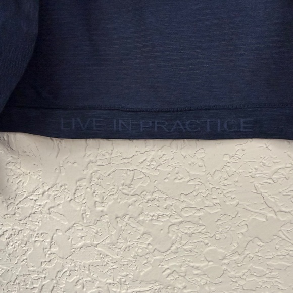 Lululemon Mens Metal Vent Mineral Blue True Navy Tech Long Sleeve Shirt - Picture 3 of 9